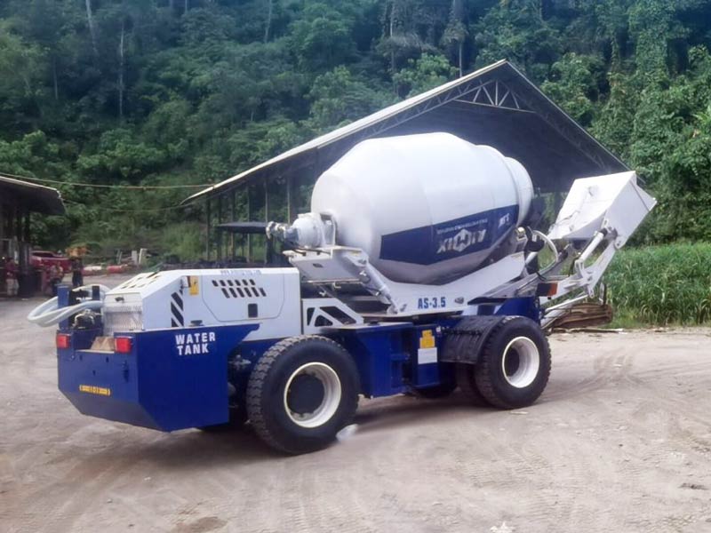 self loading mixer