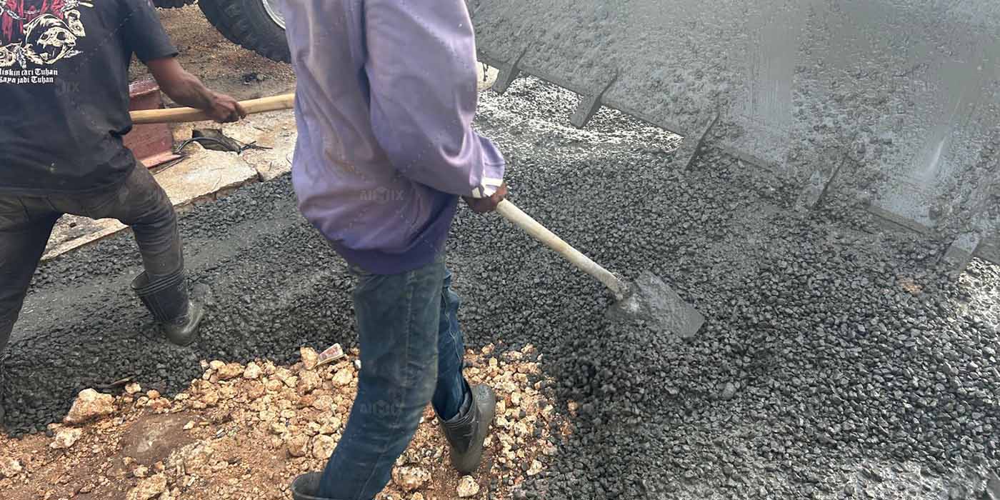 AJZY50 mobile compact mixing plant for warehouse construction in Bali, Indonesia